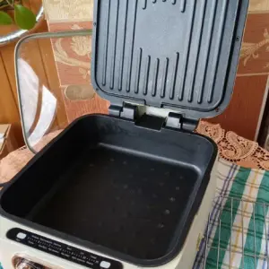 Продам Гриль Redmond SteakMaster RGM-G850P