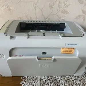 Принтер HP LaserJet P1005
