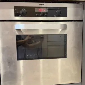Духовой шкаф