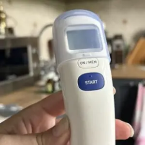 Бесконтактный термометр Omron Gentle Temp 720