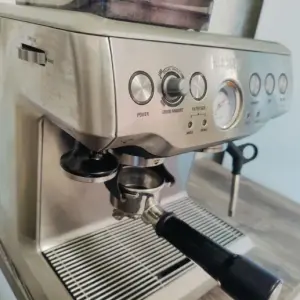 Кофемашина bork c801