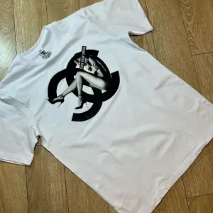 Футболка Hysteric Glamour x Chanel