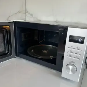 Микроволновая печь midea