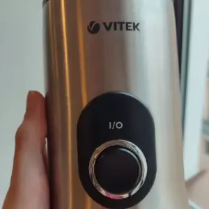 Кофемолка электрическая Vitek vt-1546 sr